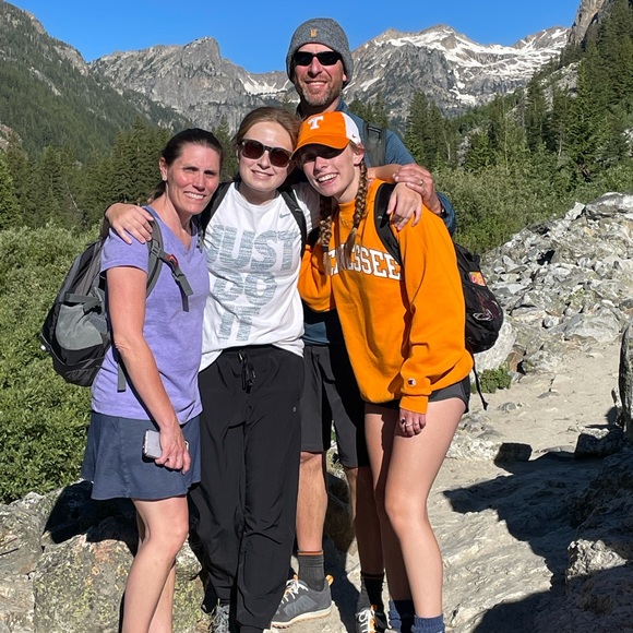 Meet your Posher, Kevin - Picture 1 of 1